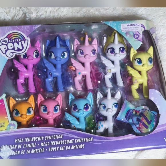 Sold❌My Little Pony Friendship Megabundle - Picture 2 of 3